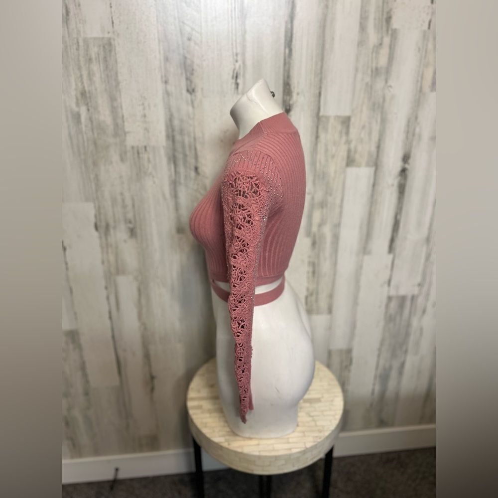 Pink cropped sweater - Picture 7 of 8